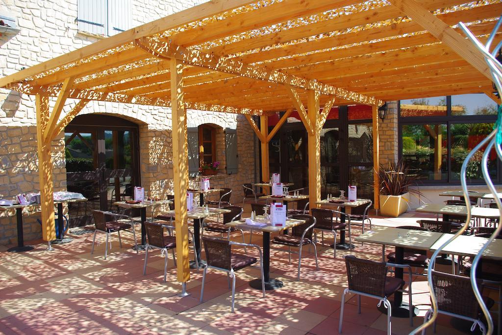 Logis Hotel Restaurant Le Mas De Mon Pere Saint-Jean-le-Centenier Exterior photo